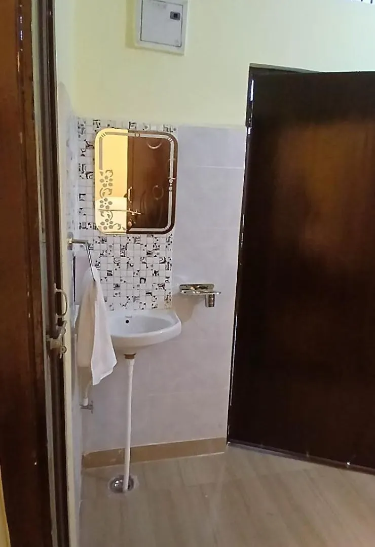 Incredible Banaras Homestay バラナシ